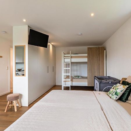 Studio 3 Parkside Apartments 군즈부르크 외부 사진