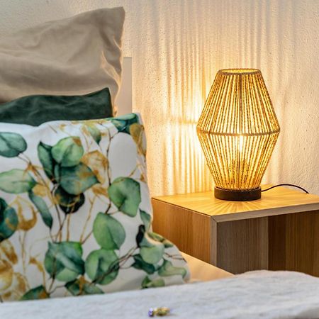 Studio 3 Parkside Apartments 군즈부르크 외부 사진